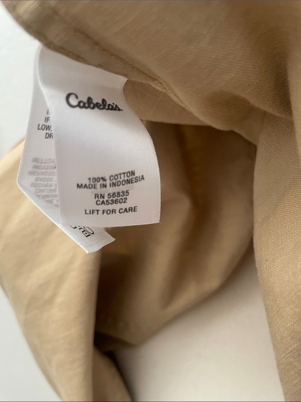 Cabela’s Women’s Utility Khaki Vest Pockets Hiking Camping - Picture 9 of 10
